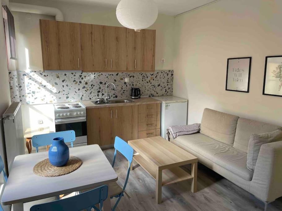 Apartamento Archontiko Theofilou #2 With Private Parking Space Tesalónica Exterior foto